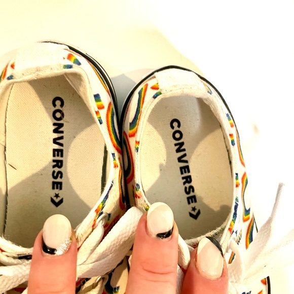 Converse rainbow print sneakers low top size 1.5 - Picture 5 of 7